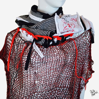 Face No.005 | Fabric Art  Greyx Black border Design – Black Scarf