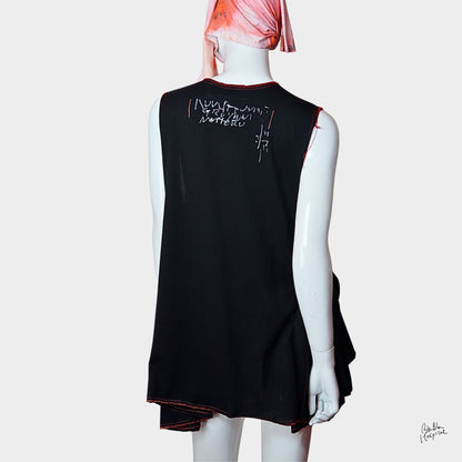 Twinmood – No.01a | Sleeveless Black Top