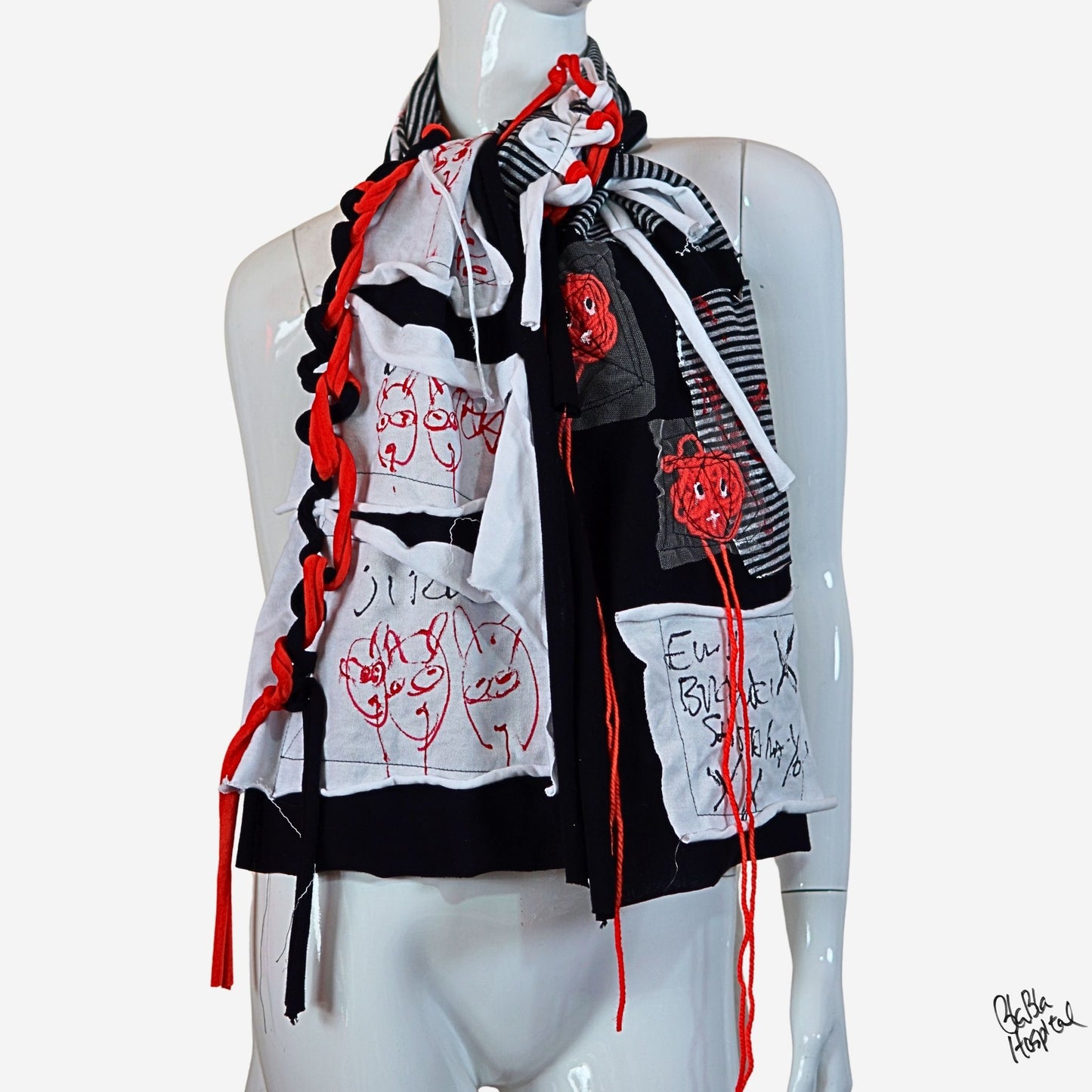 Face No.005 | Fabric Art  Greyx Black border Design – Black Scarf