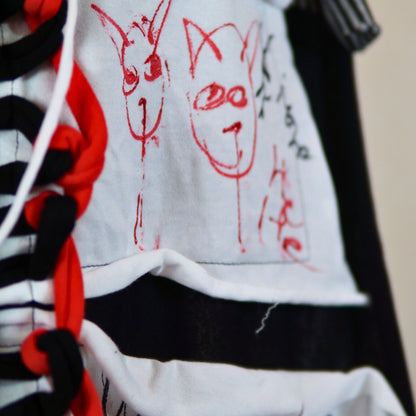 Face No.005 | Fabric Art  Greyx Black border Design – Black Scarf