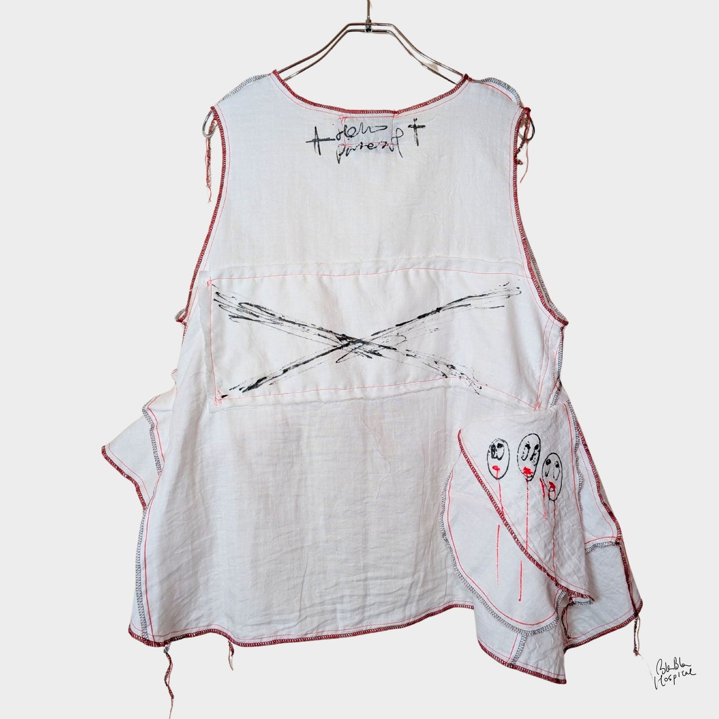 White Ward – No.03 |  Faces Double Gauze Sleeveless Top