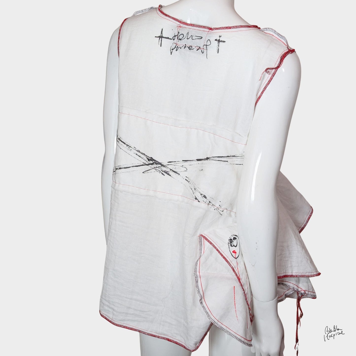 White Ward – No.03 |  Faces Double Gauze Sleeveless Top