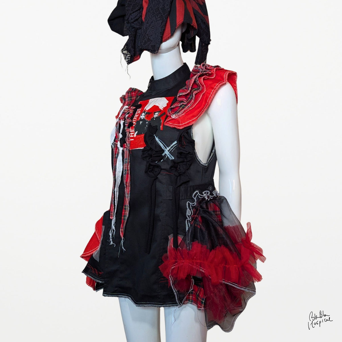 BLABLA Nurse | Dress (Black Red)